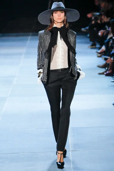 Look 41